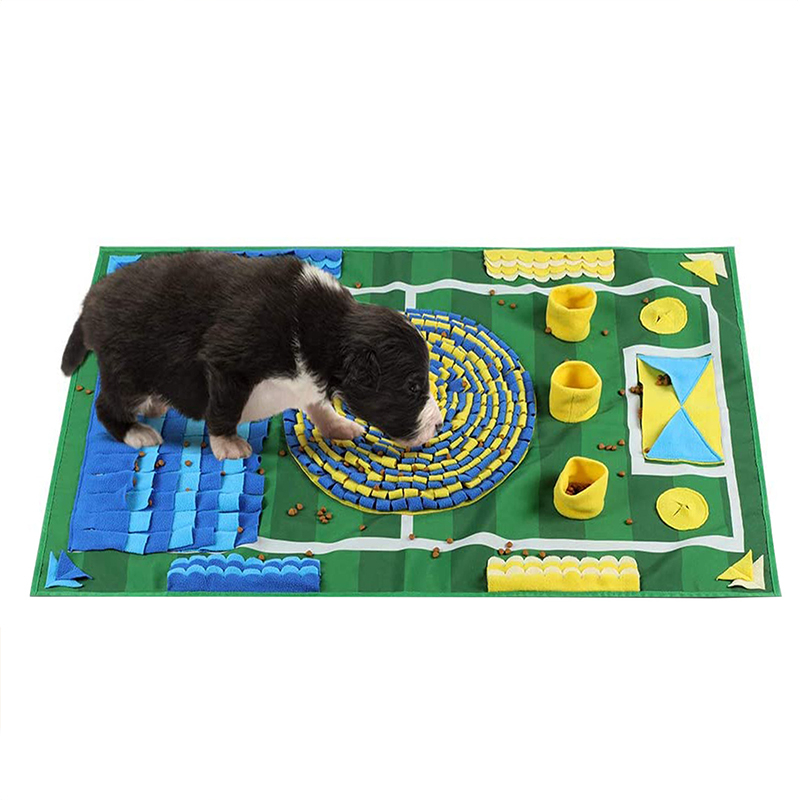 Football Field Pet Dog Snuffle Mat